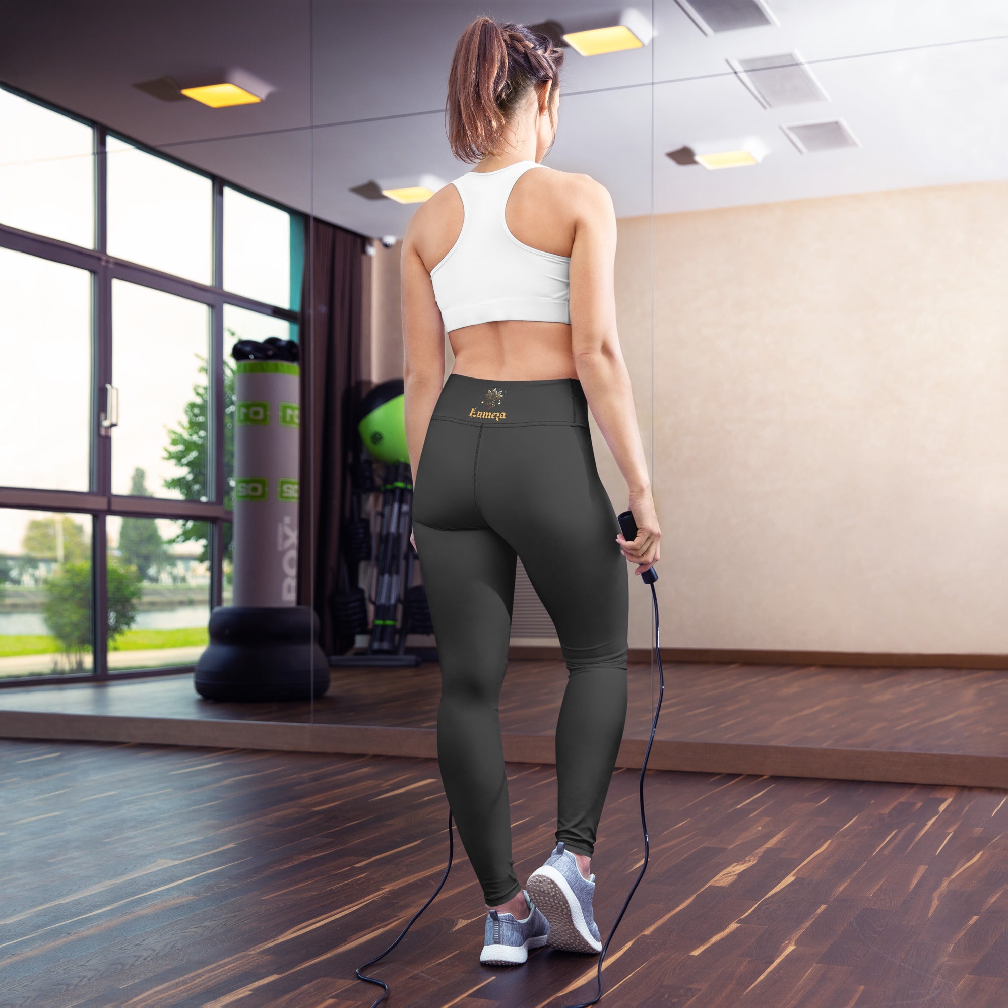 Lumeza Yoga - Leggings – Schwarz mit Logo – Hochwertiges von Lumeza | Jetzt entdecken